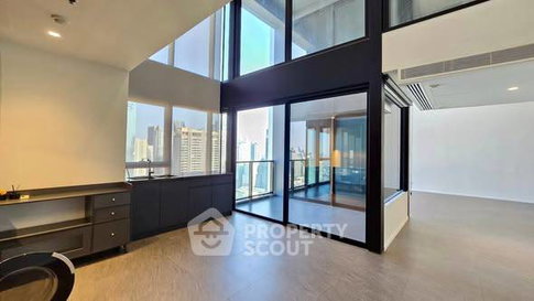 2-BR Condo at The Lofts Silom near BTS Surasak (ID 2899282)