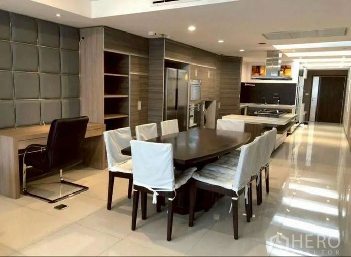 For rent or sale 1 Bedroom Condominium in Las Colinas in Khlong Toei Nuea, Watthana, Bangkok BTS Asok HRE00822