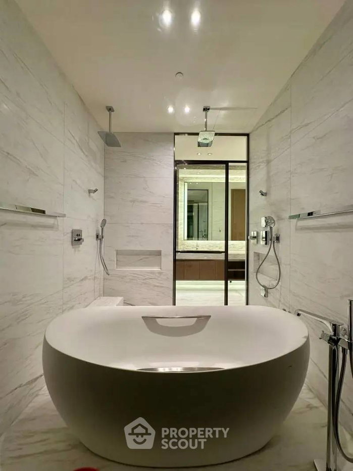picture 2-BR Condo at SCOPE Langsuan near BTS Chit Lom (ID 2874492) - 13/20