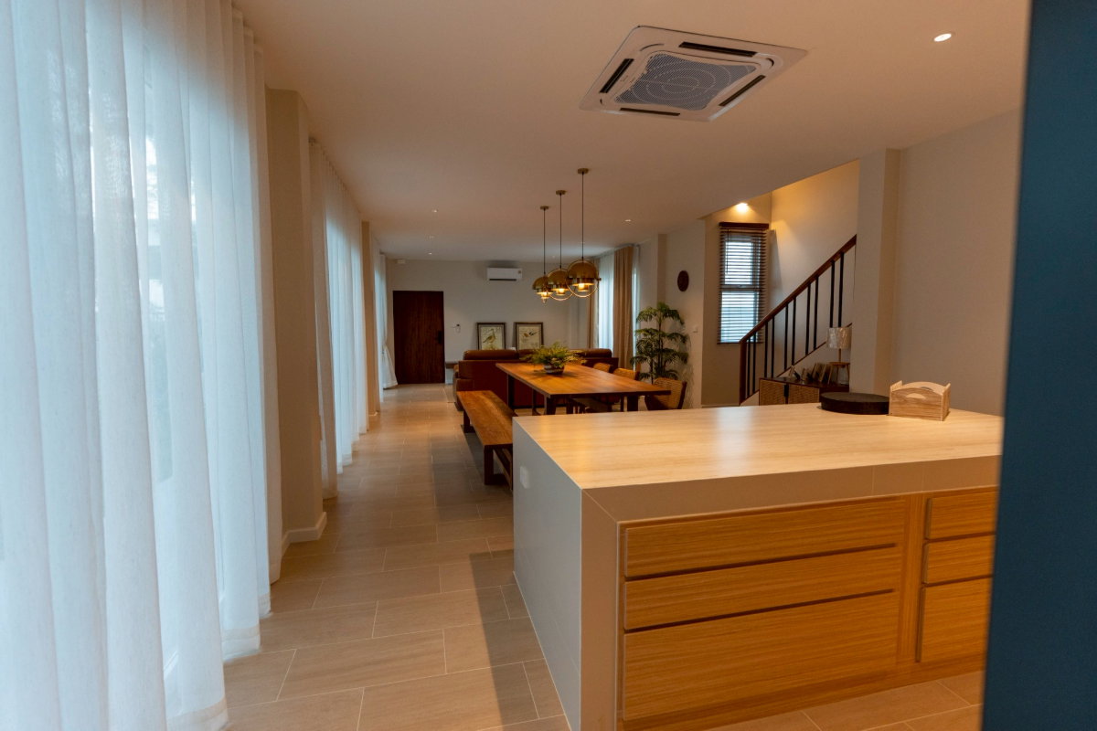 รูป C2MG100177  บ้านแฝดPool Villa2ชั้น บ้านนอกโครงการทำเลเศรษฐกิจใจกลางเมือง ตกแต่งเฟอร์นิเจอร์พร้อมเข้าอยู่ทันที ราคา21.8 ล้านบาท โอนคนละครึ่ง - รูปที่ 44/47