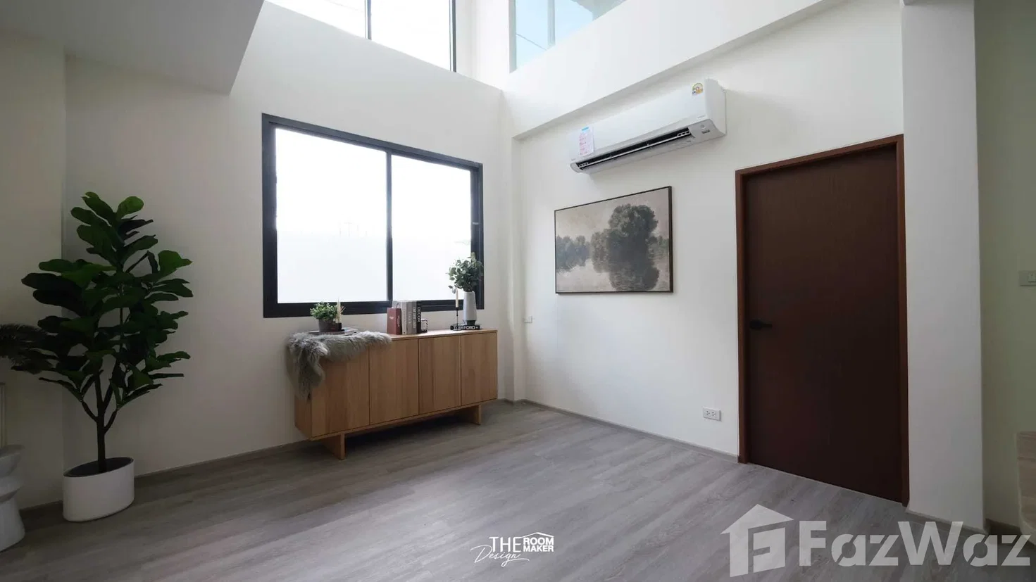 รูป ขาย บ้านเดี่ยว 4 ห้องนอน ใน คลองตันเหนือ, กรุงเทพมหานคร 6307308 - รูปที่ 13/17