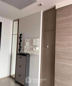 1-BR Condo at The Crest Park Residences near MRT Phahon Yothin (ID 2920304)