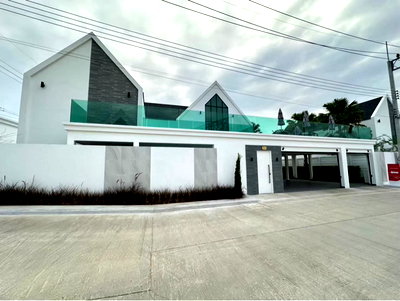 Houses for sale Bang Lamung Chonburi : 🔥 Pool Villa for Sale in Huay Yai – La Relana Villa (Plot 7)