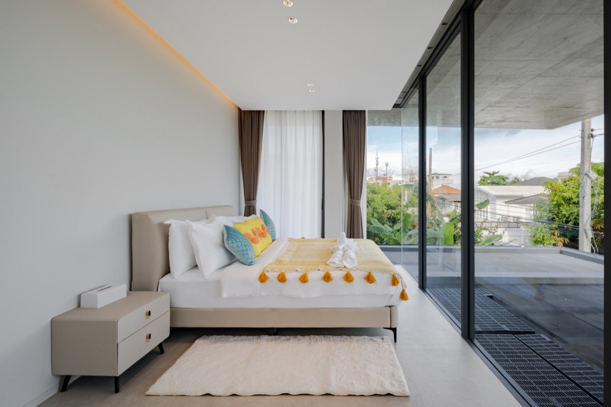 รูป 🏡 ให้เช่าพูลวิลล่าหรู 3 ชั้น ใจกลางเมือง — สุขุมวิท 71 ✨ตกแต่งครบ Fully Furnished พร้อมเข้าอยู่ - รูปที่ 5/15