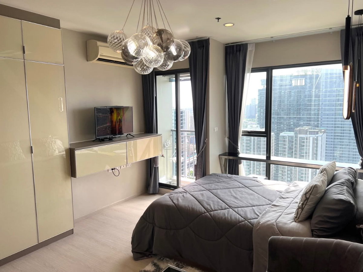 รูป Rhythm Asoke 1 | ให้เช่า 16,500 บาท | ห้องสูงชั้น 34 วิวเมืองสวย | เดิน 300 ม. ถึง MRT พระราม 9 พร้อมอยู่ทันที! - รูปที่ 12/13
