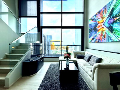 Condos for rent : Rhythm Sukhumvit 44/1 | Chic 1 Bed Duplex Condo For Rent - BR4188CD