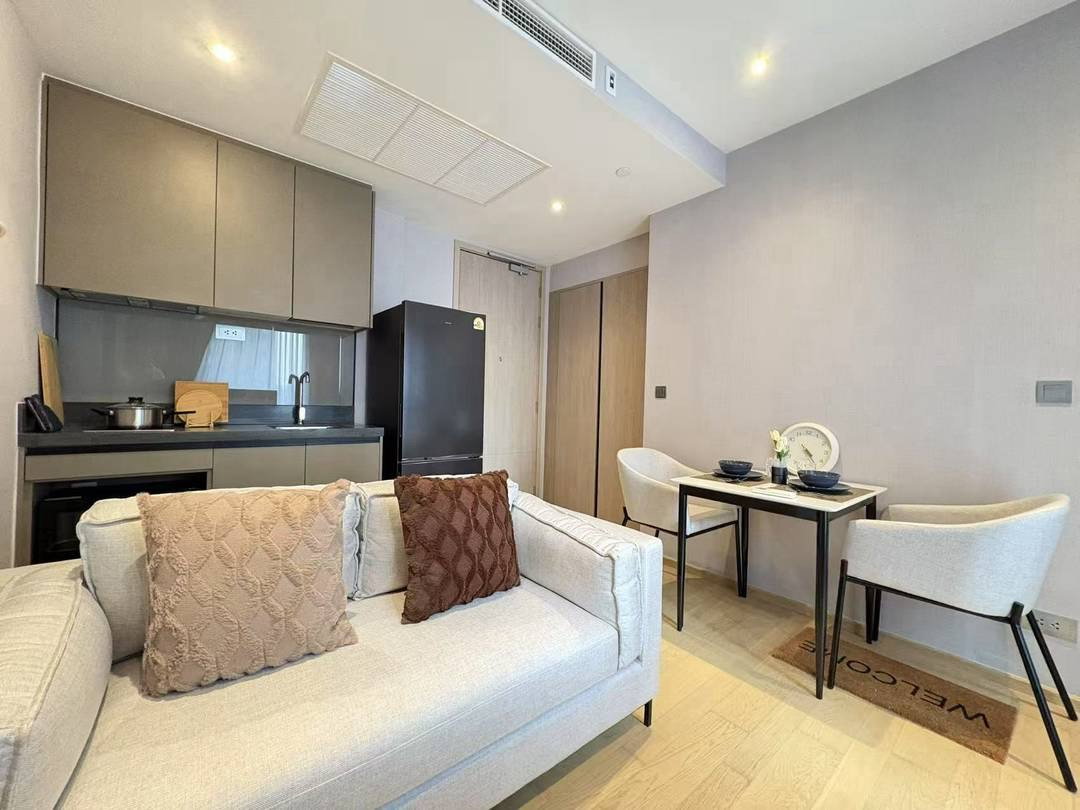 รูป R411/[ให้เช่า] คอนโดหรูระดับ Super Luxury ชั้นสูงเสียดฟ้า: แอชตัน อโศก-พระราม 9 (Ashton Asoke-Rama 9) - รูปที่ 1/5