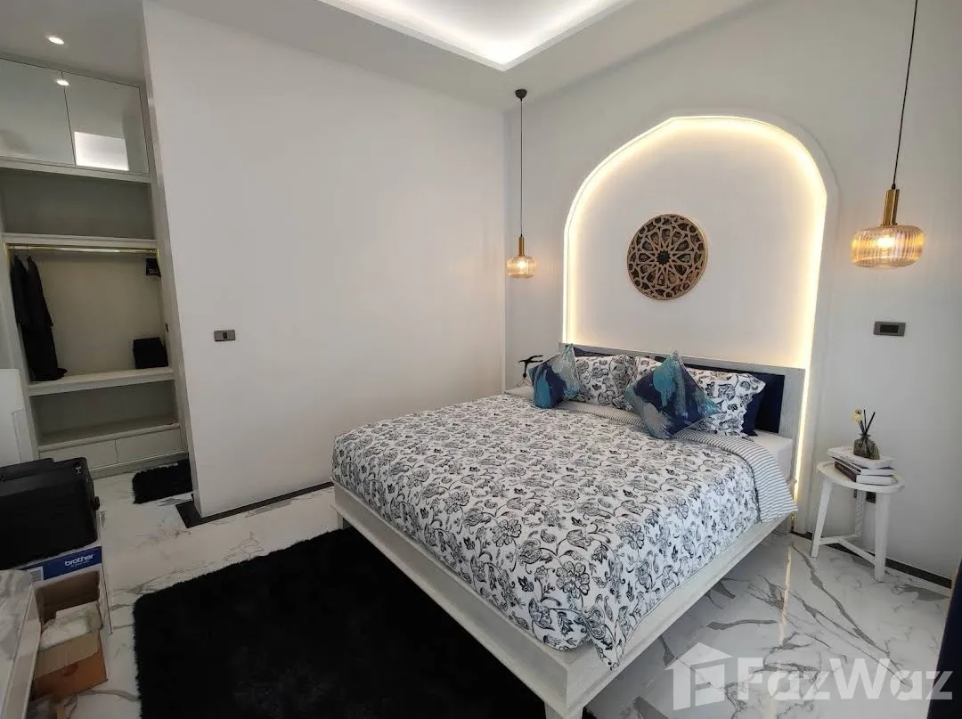 picture Elegant Moroccan-Inspired Pool Villa with Rooftop Terrace in 6307138 - 8/16
