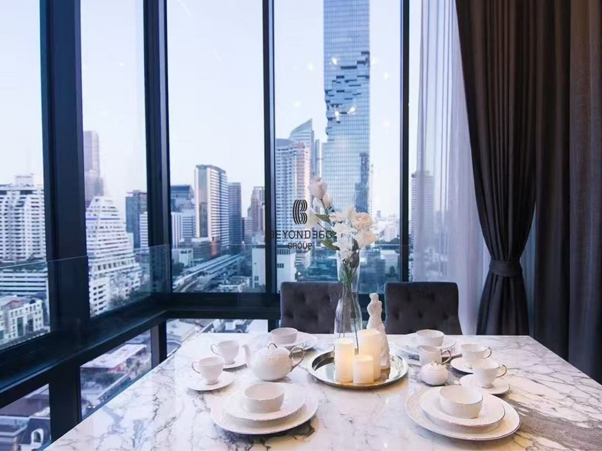 picture Ashton Silom   🌟PN-00005041🌟 - 9/31