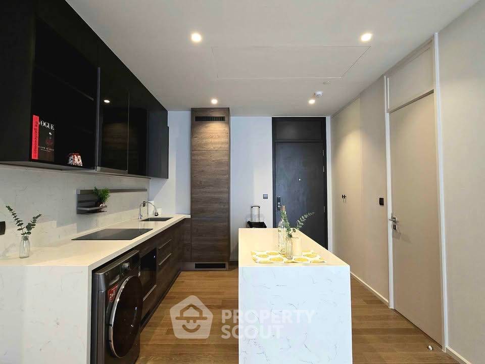 picture 2-BR Condo at Muniq Langsuan near BTS Ratchadamri (ID 2926533) - 8/16