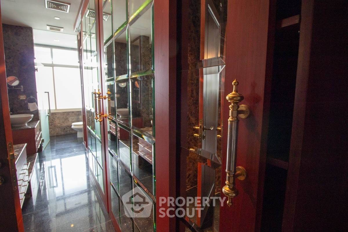 รูป คอนโด 3-ห้องนอน ที่ เลอ รัฟฟิเน่ สุขุมวิท 31 ใกล้ BTS พร้อมพงษ์ (ID 2874062) - รูปที่ 29/50