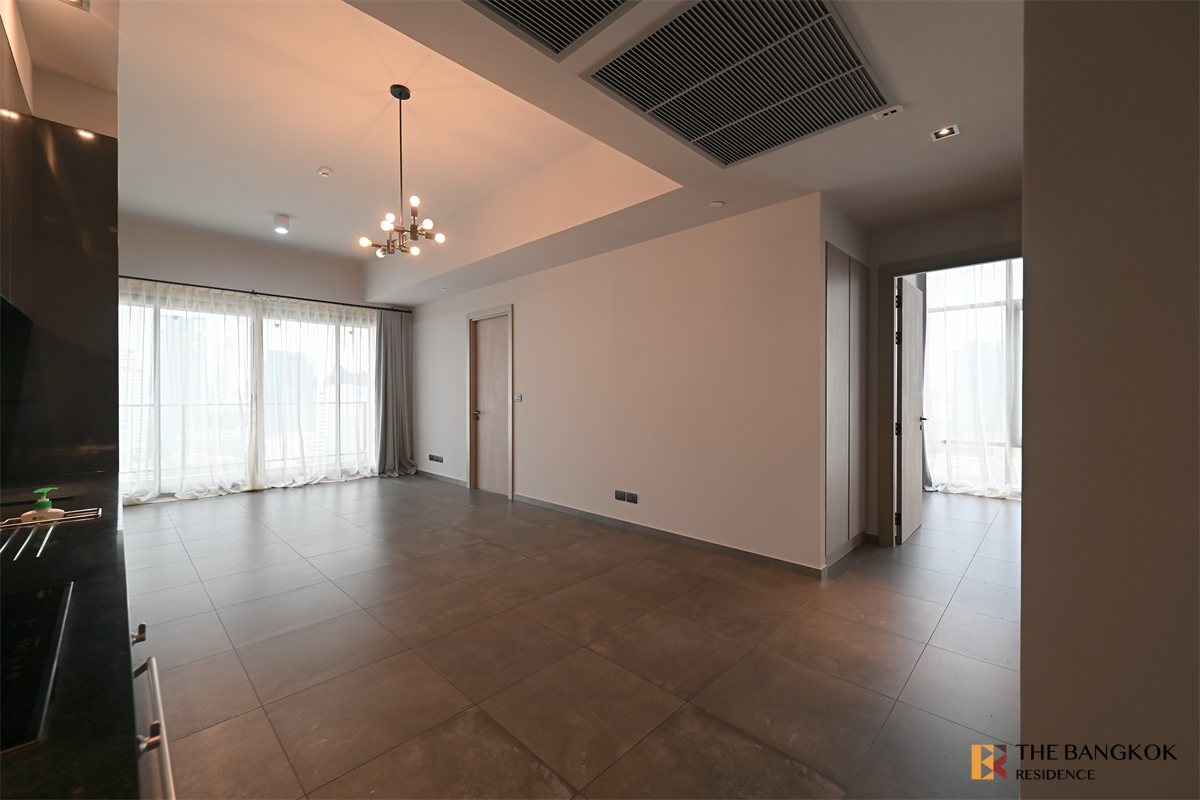 picture The Lofts Asoke Luxury Unit, Ready for You Without the Wait near MRT Phetchaburi Station - 9/10