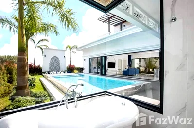 Houses for sale Phuket : Elegant Moroccan-Inspired Pool Villa with Rooftop Terrace in 6307138
