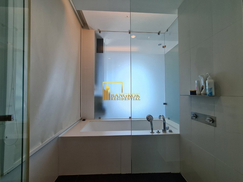 รูป 185 Rajadamri | Stylish 2 Bed Luxury Condo Near Main Shopping District - BR13964CD - รูปที่ 15/37
