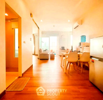 Condos for sale : 1-BR Condo at The Light House Sathorn–Chareonnakorn near BTS Krung Thon Buri (ID 2873517)