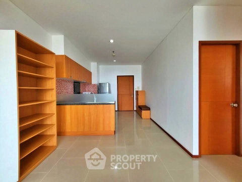 1-BR Condo at Villa Sathorn near BTS Krung Thon Buri (ID 2922314)