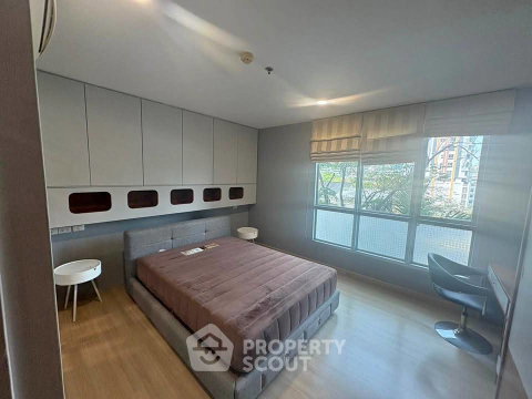 คอนโด 1-ห้องนอน ที่ ไลฟ์ แอท สาทร 10 ใกล้ BTS เซนต์หลุยส์ (ID 2809641)