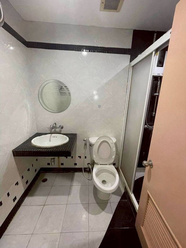 รูป HOT DEAL!!🏘️ให้เช่า/Vายทาวน์เฮาส์ 3 ชั้น บ้านกลางเมือง ซอยพระรามเก้า 43 | ใกล้ห้าง The Nine| สนใจ @sacondo - รูปที่ 18/20