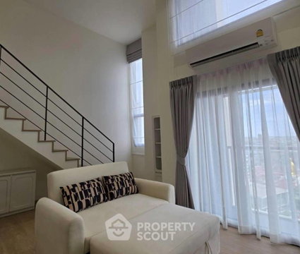 คอนโด 1-ห้องนอน ที่ ณ รีวา เจริญนคร ใกล้ BTS โพธิ์นิมิตร (ID 2919556)