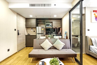 คอนโดให้เช่า : 🚩Best room!🚩 ให้เช่าคอนโด คลาส หลังสวน อาคาร 1 ชั้น 2 1 ห้องนอน ขนาด 34.00 ตรม ใกล้ เซ็นทรัล ชิดลม