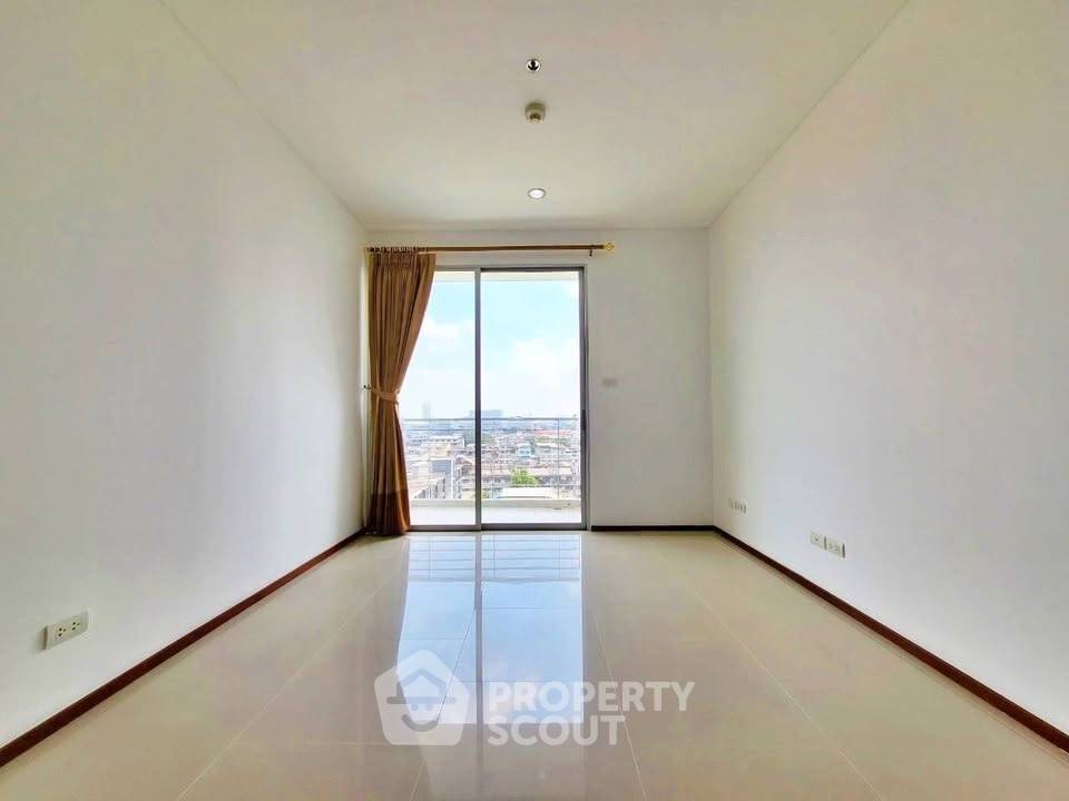 รูป คอนโด 1-ห้องนอน ที่ วิลล่า สาทร ใกล้ BTS กรุงธนบุรี (ID 2922314) - รูปที่ 3/10