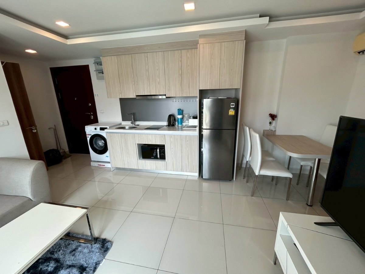 รูป [FOR RENT] Arcadia Beach Resort 2 Bed 5th floor pool view (1-year contract) 20,000 THB  - รูปที่ 17/22