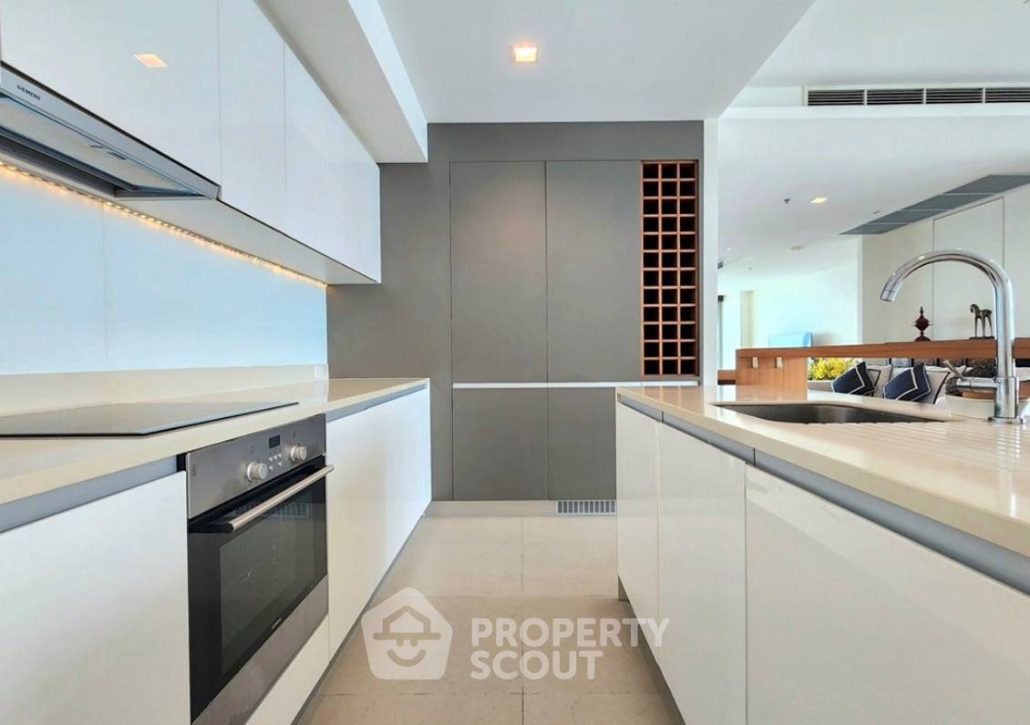 picture 3-BR Condo at The River Condominium near BTS Saphan Taksin (ID 2874293) - 6/9