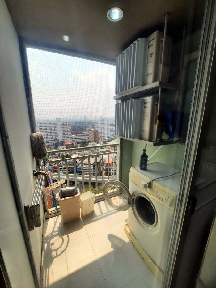 รูป คอนโดให้เช่า ลุมพินี ลาดพร้าว-โชคชัย 4 (ราคาไม่แพง!!!) ใกล้ MRT สายสีเหลือง - รูปที่ 12/12