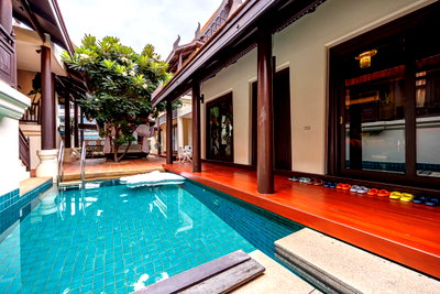 เช่าบ้านเดี่ยว ม.กรุงเทพ กล้วยน้ำไท : 🏡✨ ให้เช่าพูลวิลล่าหรู 2 ชั้น — สุขุมวิท 40 | เอกมัย บ้านเดี่ยว Private Villa ใจกลางเมือง พร้อมสระว่ายน้ำส่วนตัว