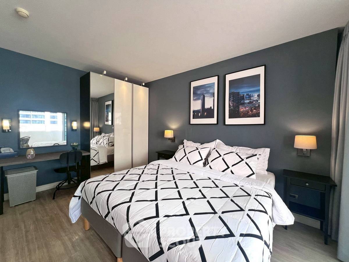 picture 2-BR Condo at Premier Condominium near BTS Phrom Phong (ID 2362411) - 7/11