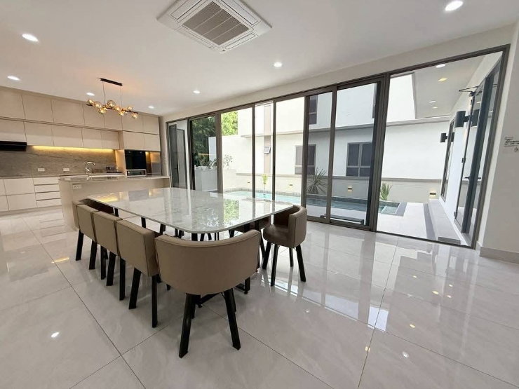 รูป 📣📣ให้เช่า Pool Villa ย่าน เหม่งจ๋าย รัชดา 4 ห้องนอน - รูปที่ 7/20