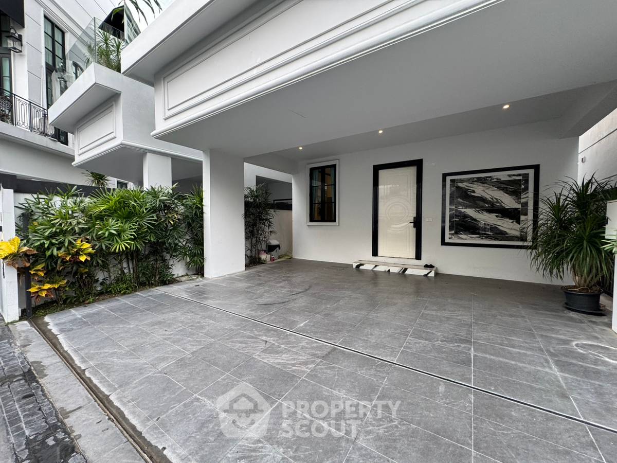picture 4-BR House at Maison Blanche – Sukhumvit 67 near BTS Phra Khanong (ID 1495409) - 43/44