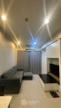 1-BR Condo at Q House Sathorn near BTS Krung Thon Buri (ID 2921116)