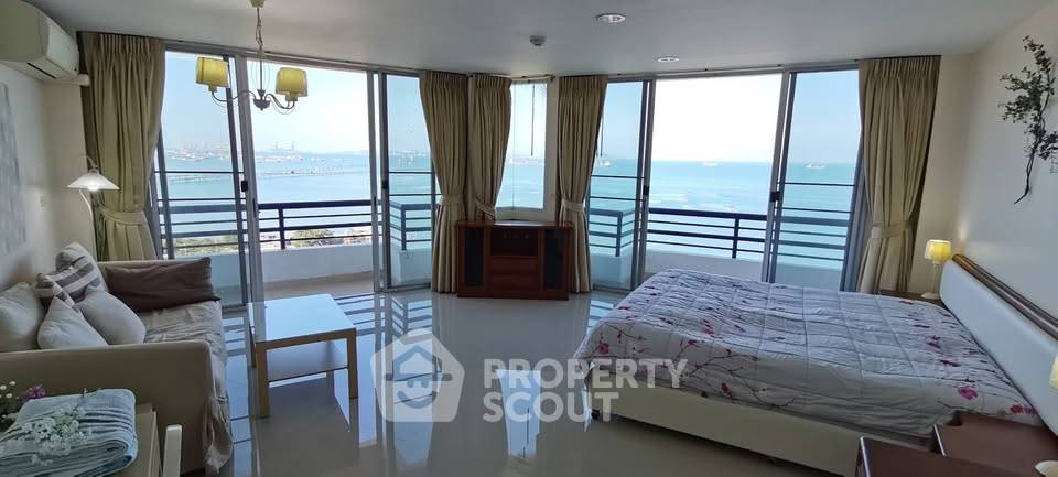 picture 3-BR Condo at Rama Harbour View Condominium in Surasak (ID 2923482) - 9/13