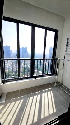 ขายคอนโด : 📌 ขายคอนโด ไอดีโอ วุฒากาศ อาคาร 1 ชั้น 24 1 ห้องนอน ขนาด 30 ตรม ใกล้ โรงพยาบาลพญาไท 3
