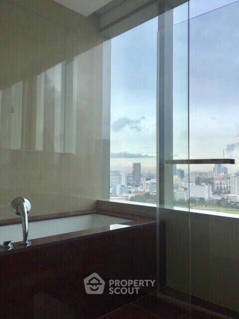 picture 3-BR Condo at 185 Rajadamri near BTS Ratchadamri (ID 2873630) - 8/12