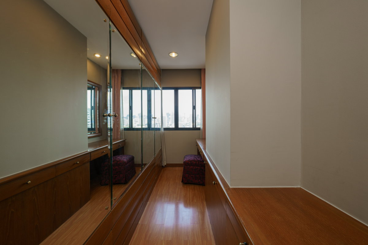 รูป ให้เช่าคอนโด United Tower Thonglor - 2 ห้องนอน (150 ตร.ม.) พร้อมอยู่ - รูปที่ 15/28