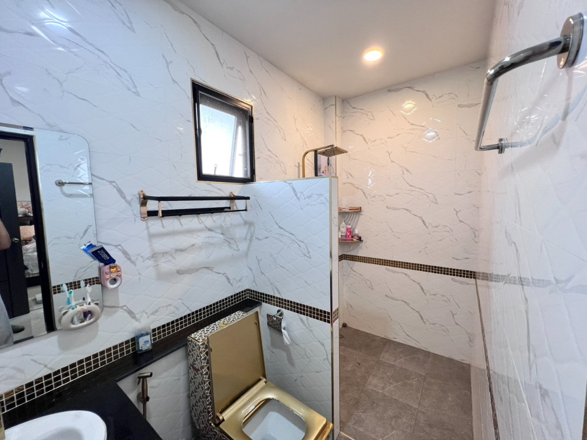 รูป 5AWC-V0005  ให้เช่าPool villa 2 ชั้น   4 ห้องนอน 4 ห้องน้ำ 1  ห้องครัว  2  ที่จอดรถ - รูปที่ 13/26