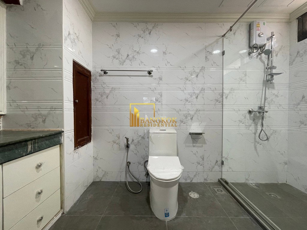 รูป Wattana Heights | 3 Bedroom Condo For Rent in Asoke - BR2001CD - รูปที่ 29/39