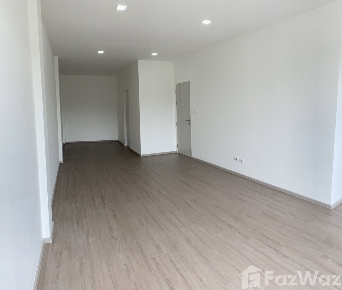 รูป ขายบ้านทาวน์โฮม Location สุดปัง 3.5 ชั้น กลางจรัญ เข้าเมืองสะดวก 1649234 - รูปที่ 11/34
