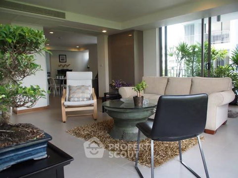 คอนโด 2-ห้องนอน ที่ ดาวน์ทาวน์ 49 สุขุมวิท ใกล้ BTS พร้อมพงษ์ (ID 2926381)