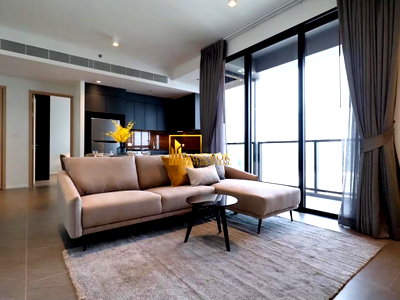 Condos for rent Silom and Sathorn Road : The Lofts Silom | Stylish 2 Bedroom Condo For Rent in Silom - BR61471CD
