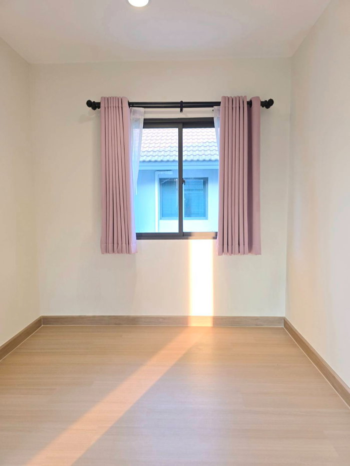 รูป PAVE Ramintra–Wongwaen ม.เพฟ รามอินทรา–วงแหวน บ้านหลังมุม ติดสวน รีโนเวทใหม่ทั้งหลัง พร้อมอยู่ - รูปที่ 24/49