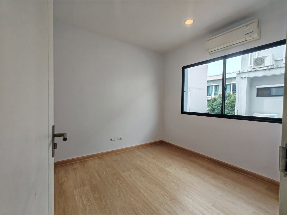 รูป S1235🏡✨ ขายด่วน! บ้านกลางเมือง พระราม 9 (หลังมุม วิวสวน) ✨ พิเศษเพียง 6,800,000 บาท - รูปที่ 6/14