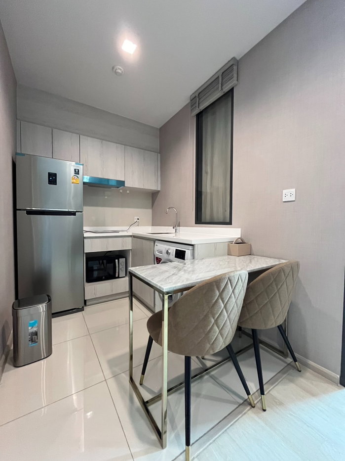 รูป ✨ห้องแต่งหรู ✨ไลฟ์วันไวเรส 🏡 ห้องแต่งสวย , เฟอร์นิเจอร์ครบ //สอบถามเพิ่มเติมที่ LineOA : @assetrootz - รูปที่ 3/9