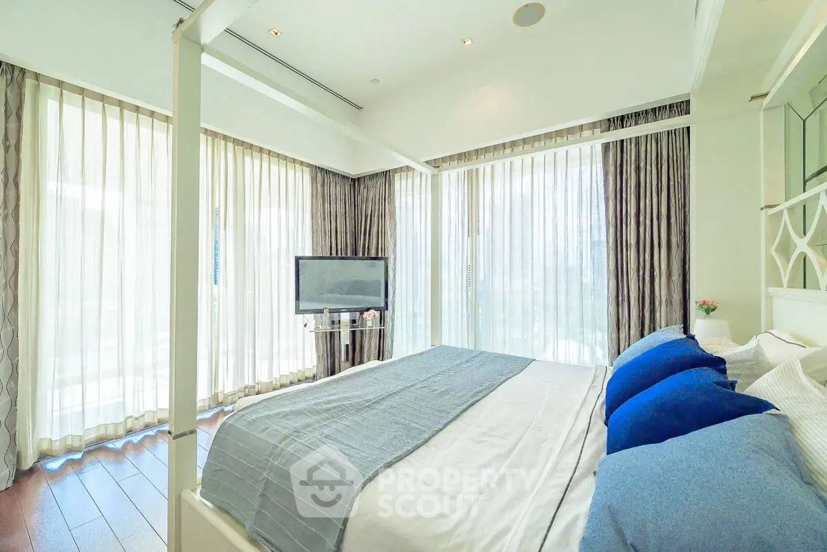 รูป คอนโด 2-ห้องนอน ที่ เลอ รัฟฟิเน่ สุขุมวิท 39 คอนโดมิเนียม ใกล้ BTS พร้อมพงษ์ (ID 2874646) - รูปที่ 19/28