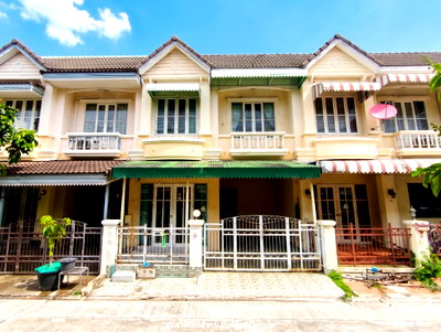 ขายทาวน์โฮม : ขายทาวน์โฮม 2 ชั้น "หมู่บ้านบุศรินทร์ ธนบุรีรมย์" เพียง 1.63 ล้าน ทำเลประชาอุทิศ-พุทธบูชา 