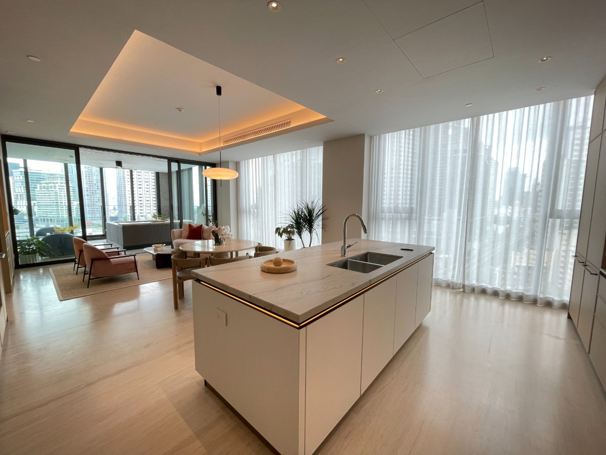 picture Scope Thonglor Thoughtfully separated public and private zones for enhanced residential privacy. - 2/8