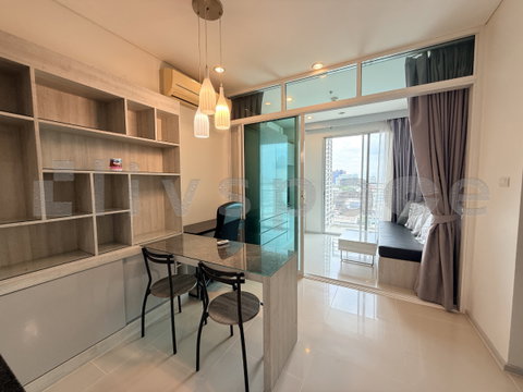 ▚ LJ136ツ ให้เช่า: Villa Sathorn ✨ 1 ห้องนอน 54 ตร.ม. ห้องสวยทำใหม่ ทิศเหนือ วิวไอคอนสยาม! 🏙️🎡