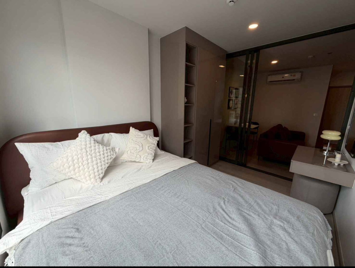 รูป  Aspire Onnut Station［ Brand New］ Floor： 21fl Size：30sqm Price： 20,000B/m  BTS Onnut : 200m Lotus: 200m - รูปที่ 3/9